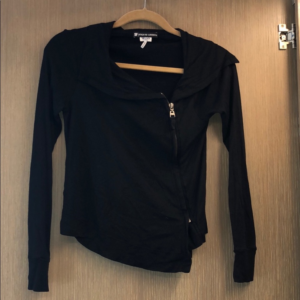 Splendid light weight sweater with diagonal zipper